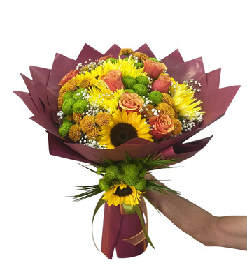 Ate� G�lleri ve G�nebakan Buketi